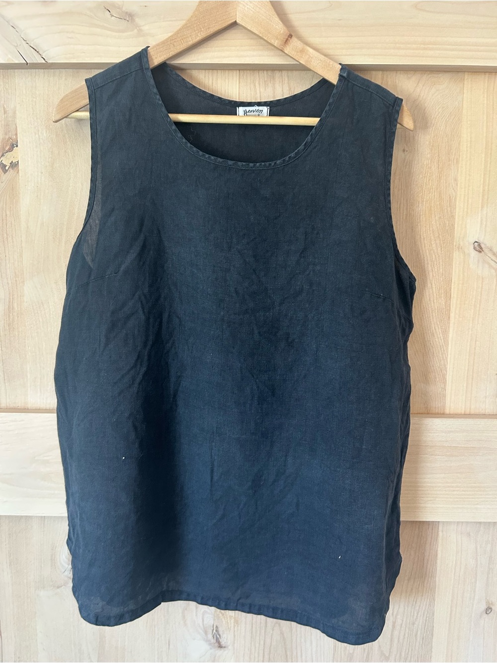 Heaven 100% linen black sleeveless top, EUC, size Medium.